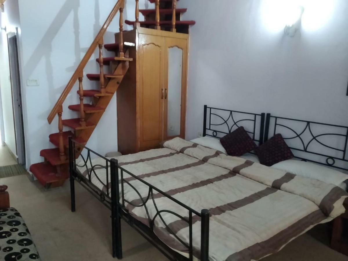 Van Vilas Resort Bhīm Tāl Екстериор снимка